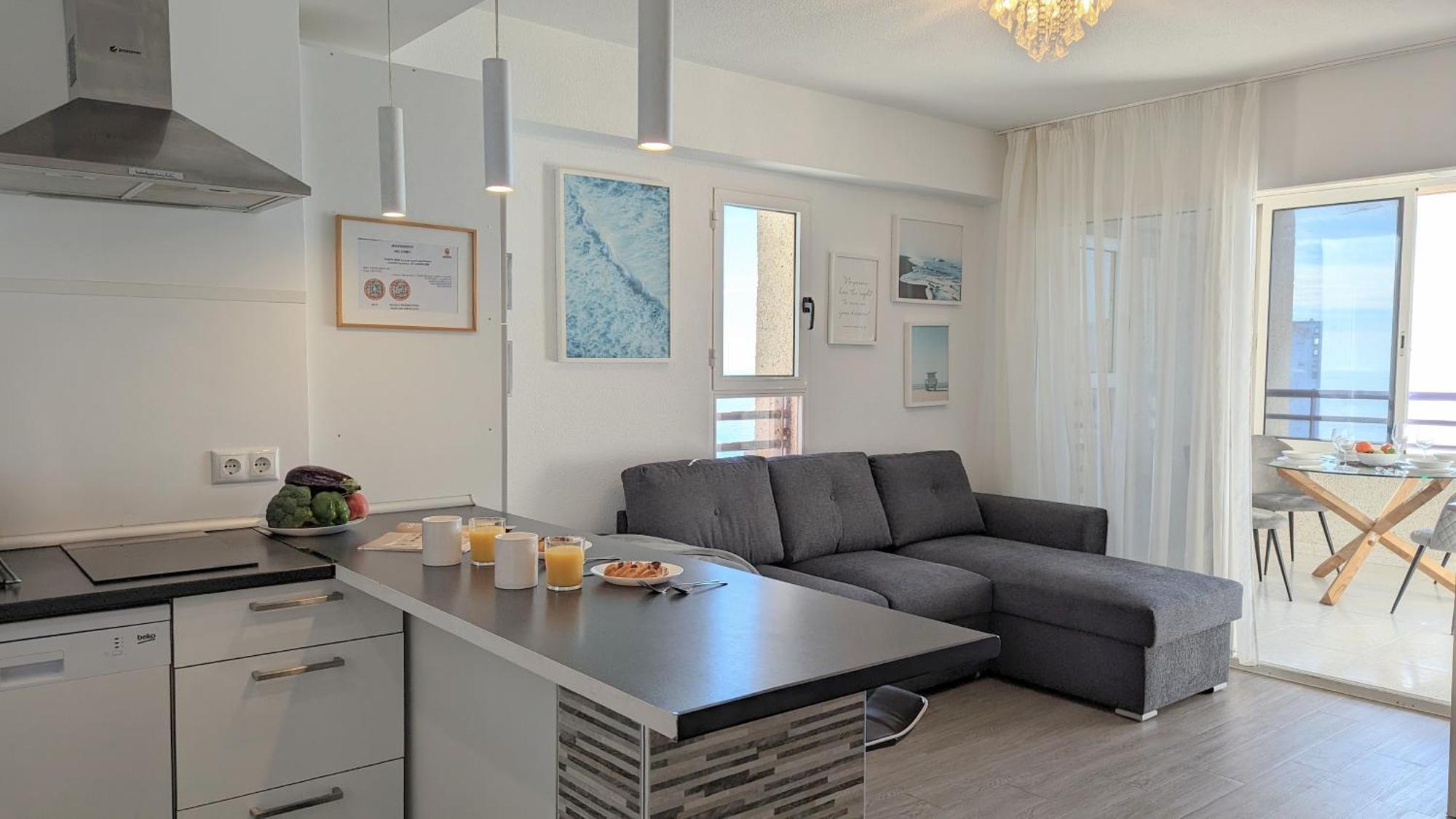 Tropic Mar Sea View Apartments Benidorm Esterno foto