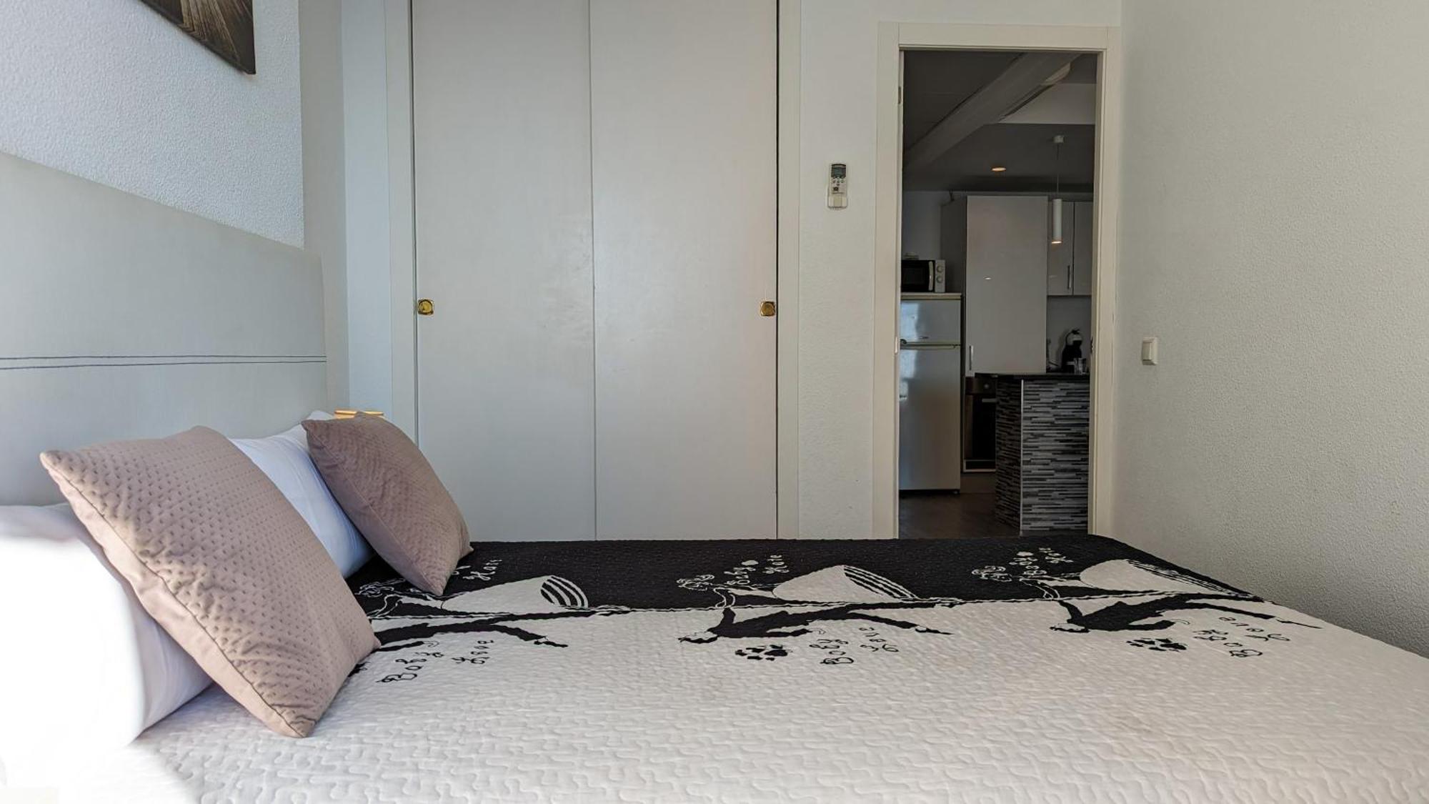 Tropic Mar Sea View Apartments Benidorm Esterno foto