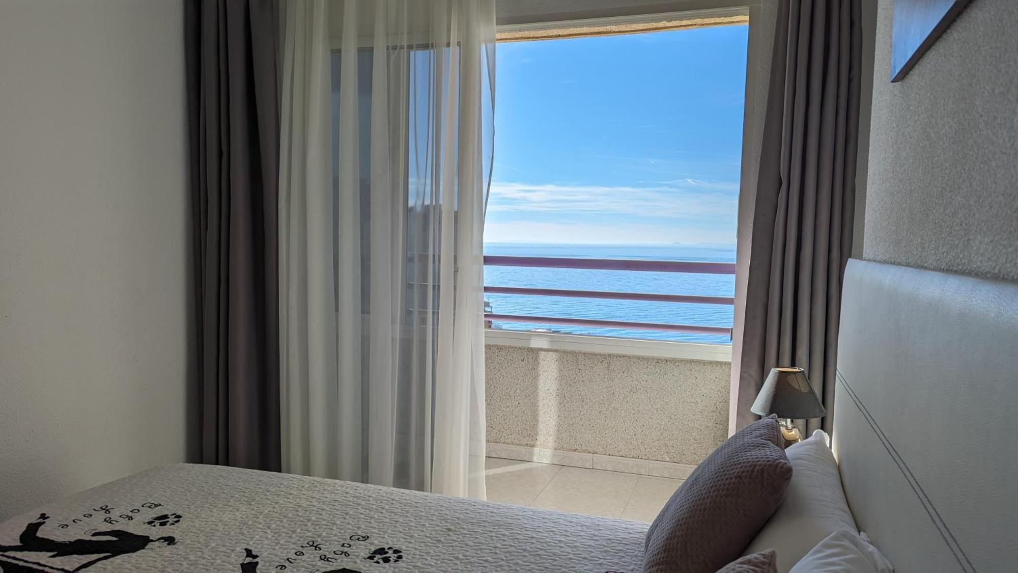Tropic Mar Sea View Apartments Benidorm Esterno foto