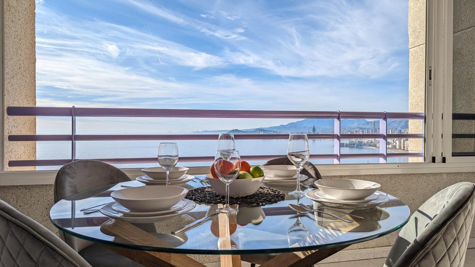 Tropic Mar Sea View Apartments Benidorm Esterno foto